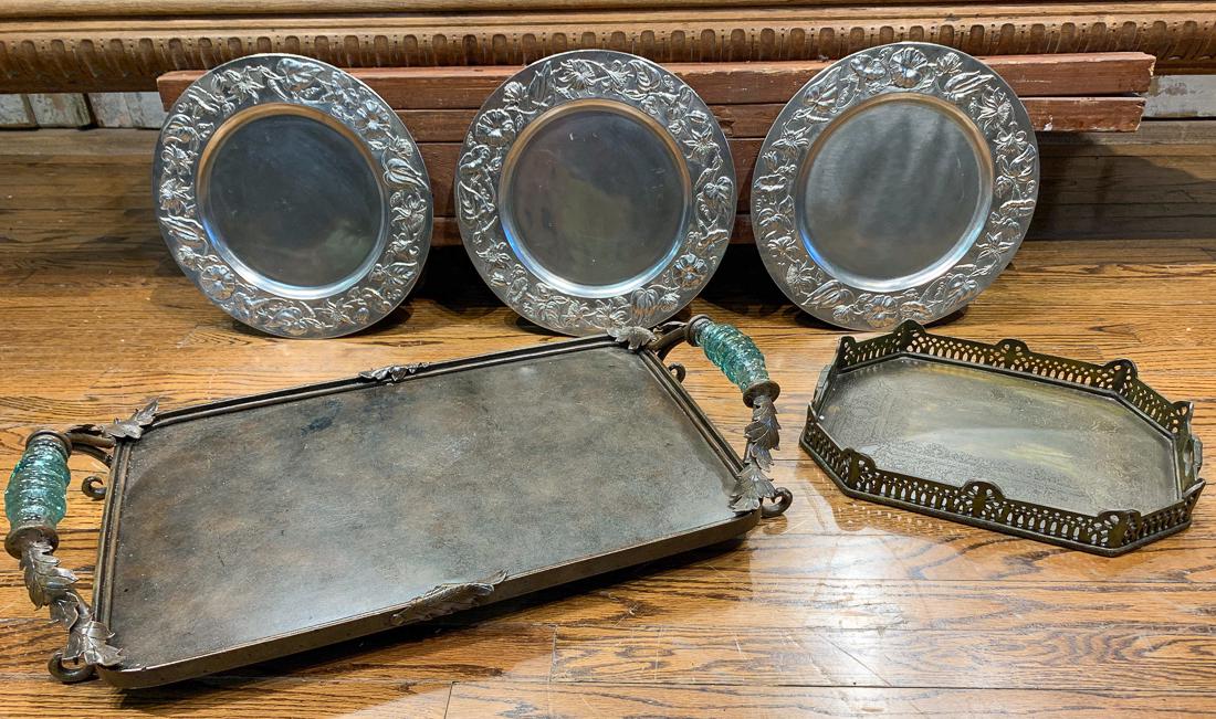 Two Trays, Three Chargers. (1 of 2)