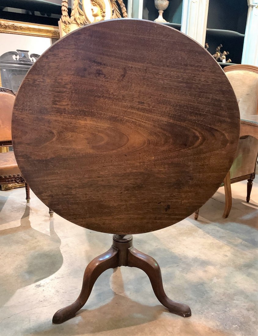 19th C. English Tilt-top Table: Nice patina; 33.5 x 28.5