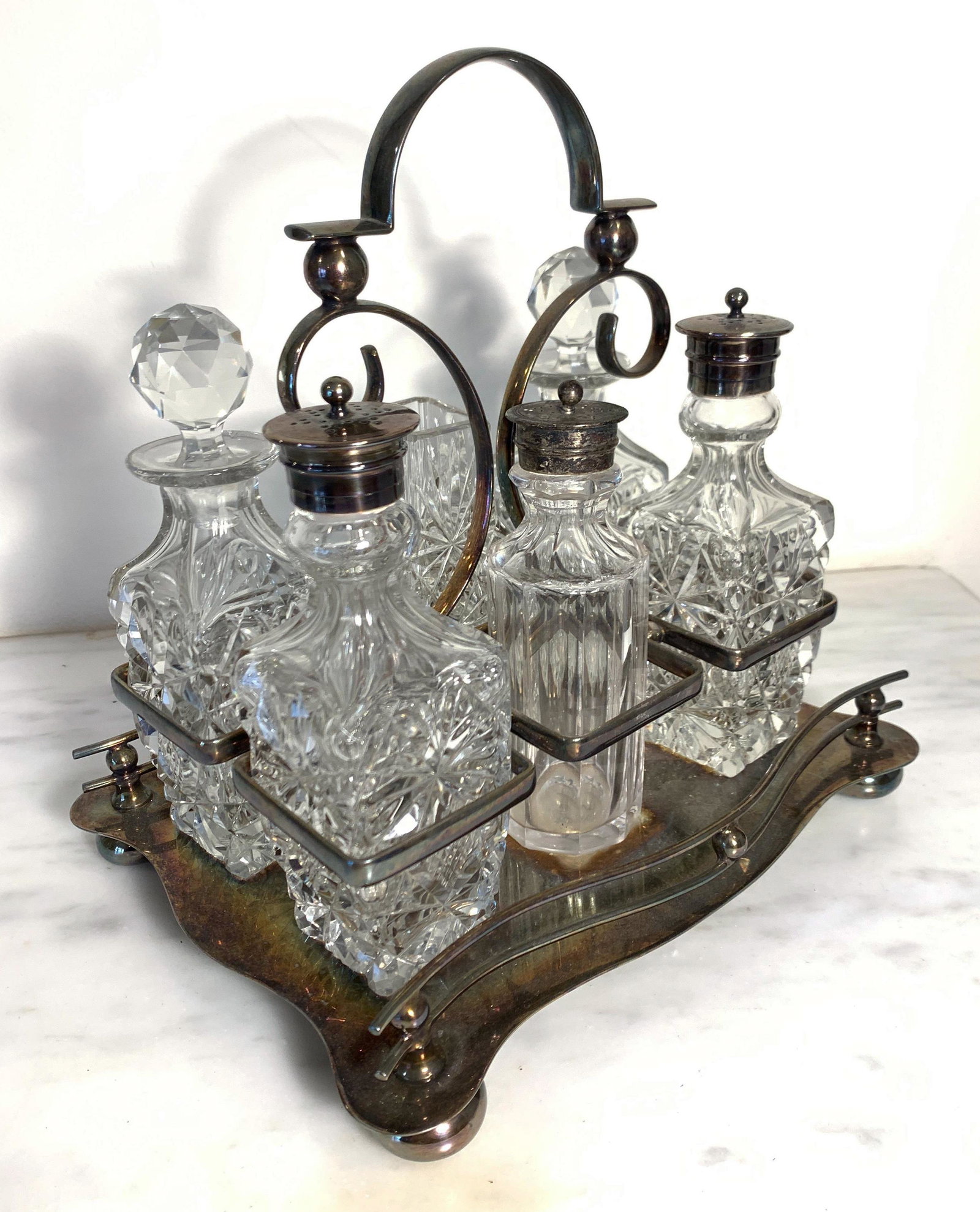 A Very Nice English Edwardian Cruet: Set In Silver Plated Frame, C1910