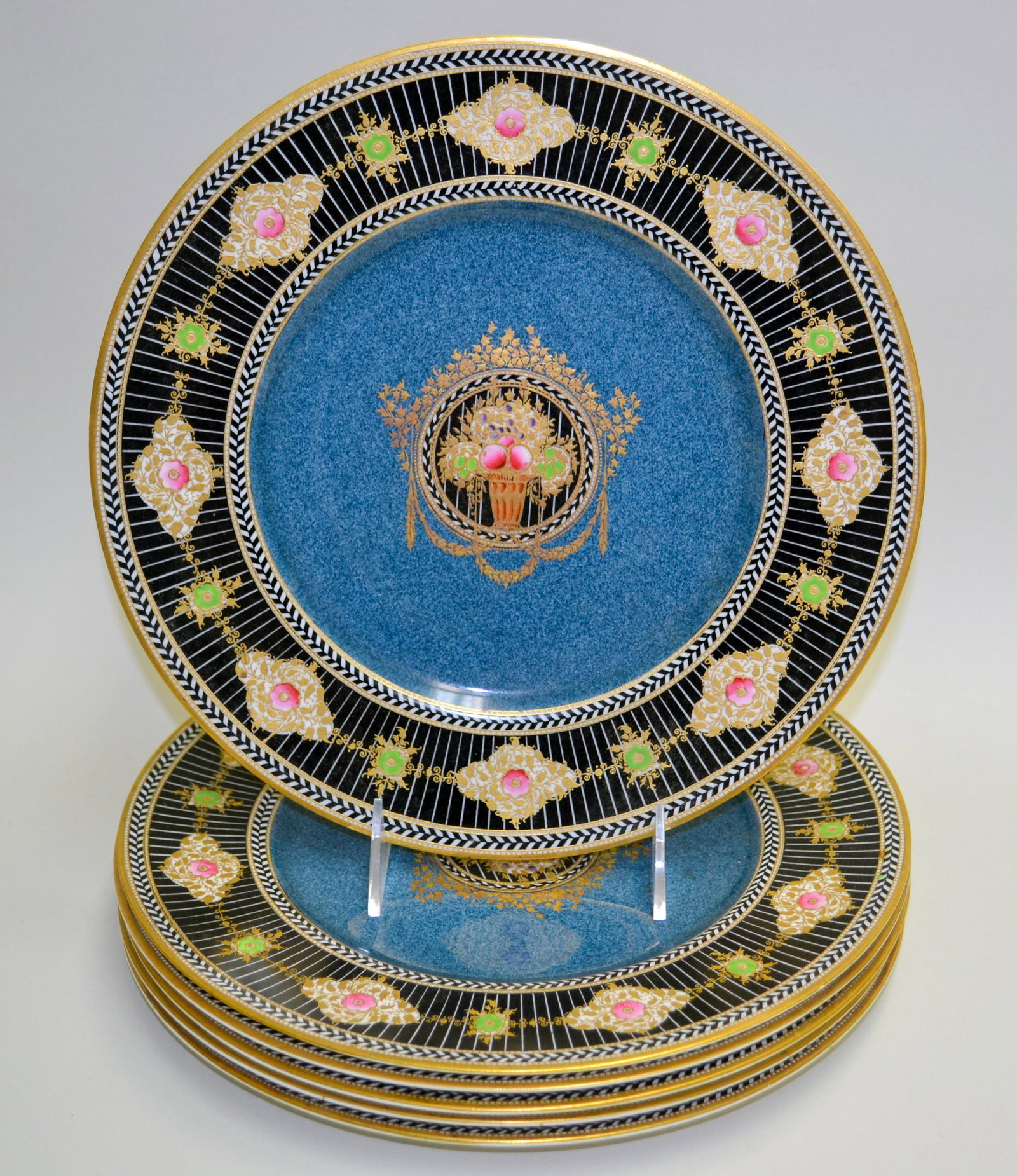 Royal Worcester Caldwell Philadelphia Plates: English Fine Bone China, Decorated. Hand painted by the artists of Royal Worcester. Hallmark: RN651926. 10 1/2"Dia. Service for six (6). 10 1/2"Diameter