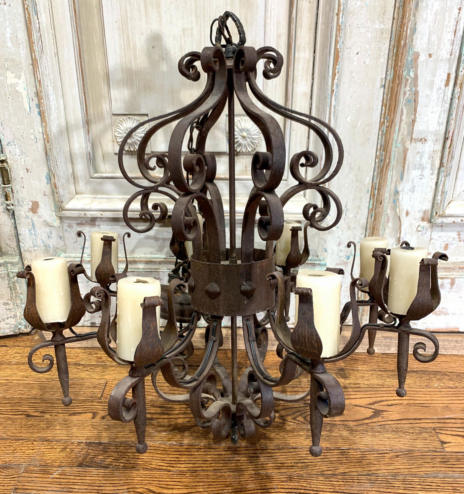 A Spanish Antique Wrought Iron Chandelier: 25hx 25 Dia ; 8 Lights (wiring Cost Recently $450)