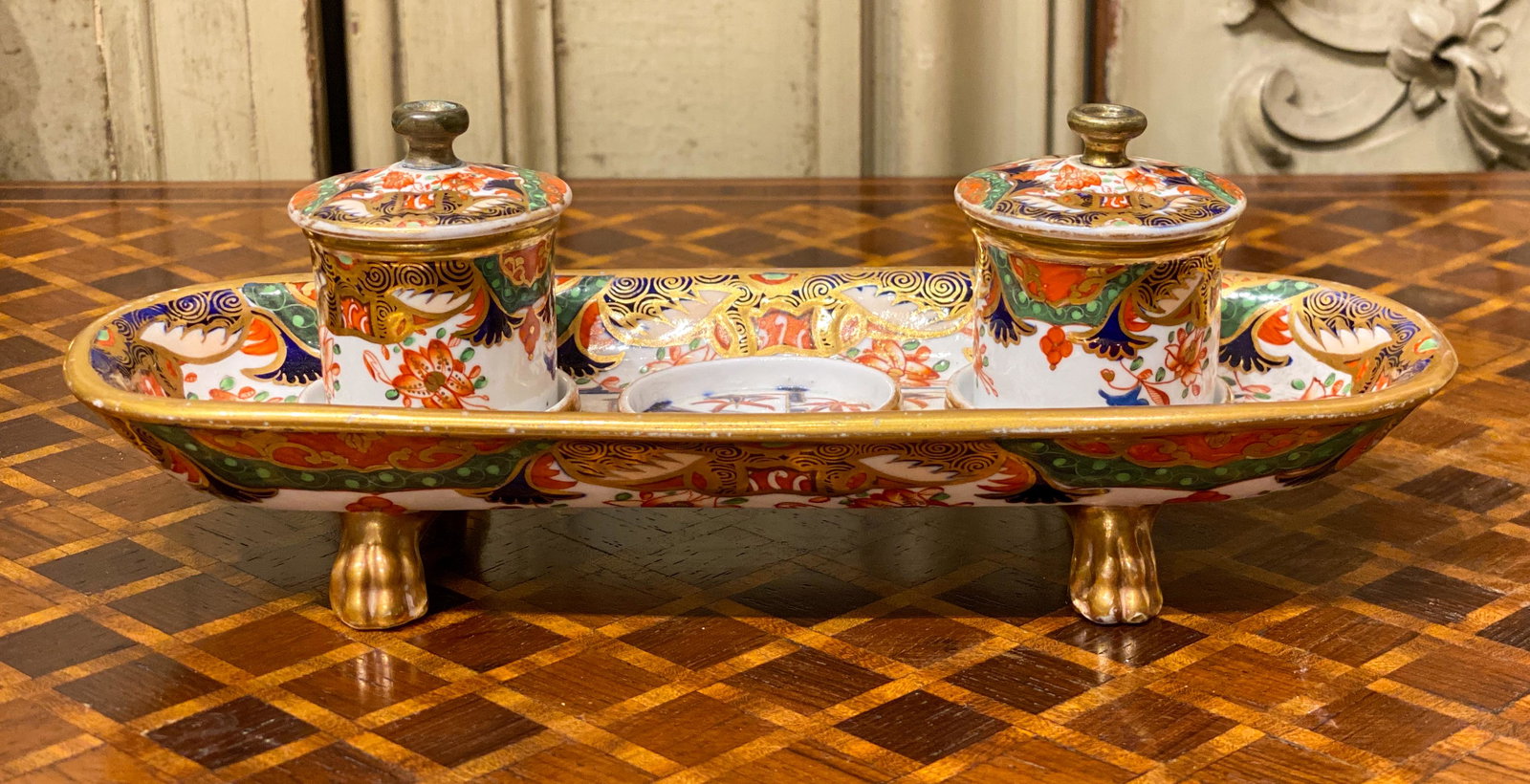 A Good English Spode Inkwell: 8x3x3, In The Derby Pattern; Late 19th C. See Photos For Antique Condition & Mark