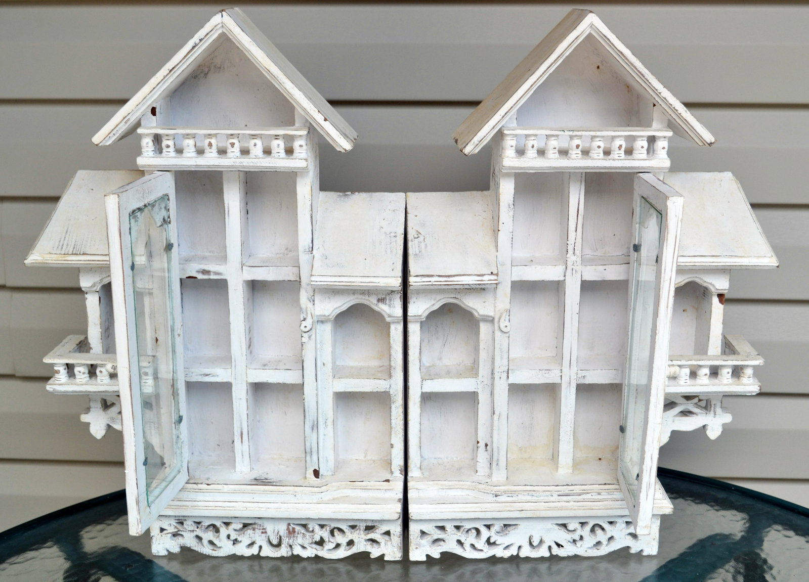Victorian Style Wall Curio: Wall Curio With Double Glass Doors. Hinged Back, With Hooks For Hanging. Folds In Two. Hand Made. Vintage. 11h X 14w X 8