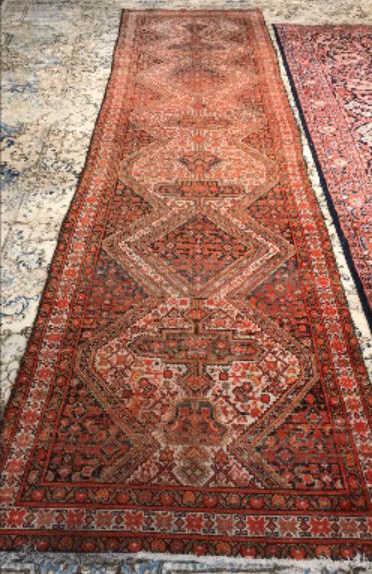 Rug: Antique Carpet (t13)