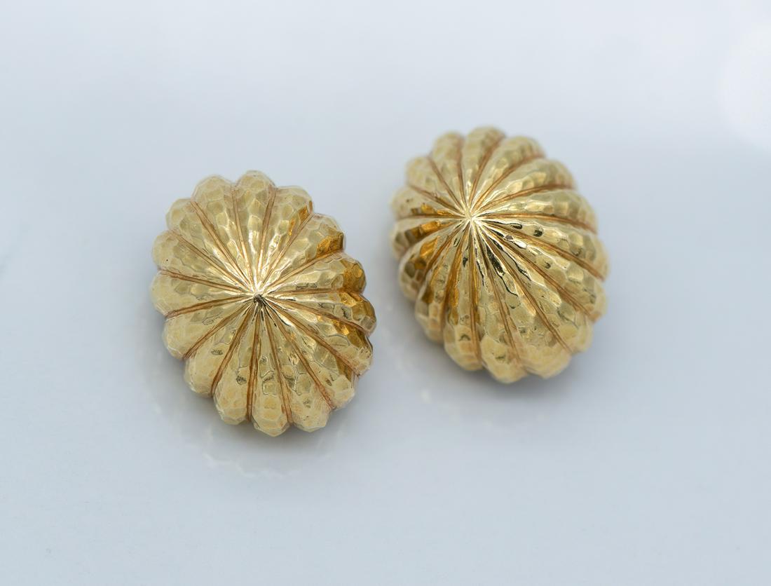 David Webb Oval Earrings: 36.9 Grams, Clip-on. 18k.
