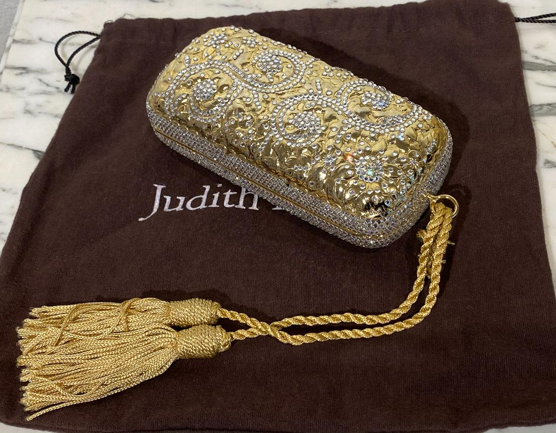 Judith Leiber Swarovski Crystal Minaudiere: Very Good Condition, As Shown. With Comb And Coin Purse. Clutch Style. 5 Stones Missing.