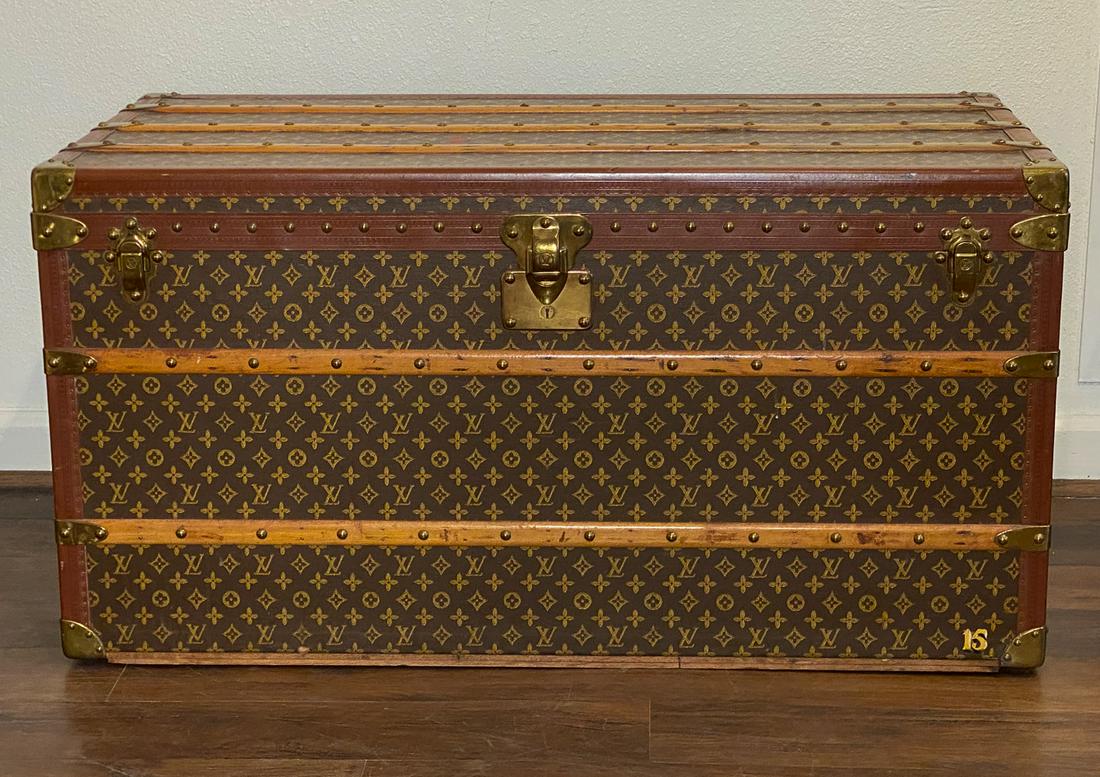 Louis Vuitton Trunk, Rare Vintage Custom: Hard-to-find Large Size Steamer Trunk, Custom Made And Stenciled. Original Label Is Affixed And All Hardware Present. Includes Two Original Interior Trays And One Key. Very Good Condition For Age, Onl