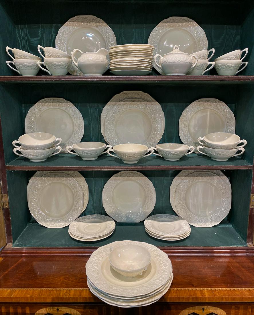 Lot Of Crown Ducal Florentine English China: 57 Pieces: Eight Tea Cups, Cream And Sugar, 15 Saucers, Eight Lunch Plates, Ate Dinner Plates, Eat Soup, Seven Soup Saucers. All Very Good Condition Except One Soup Has Broken Handle. See Photos.