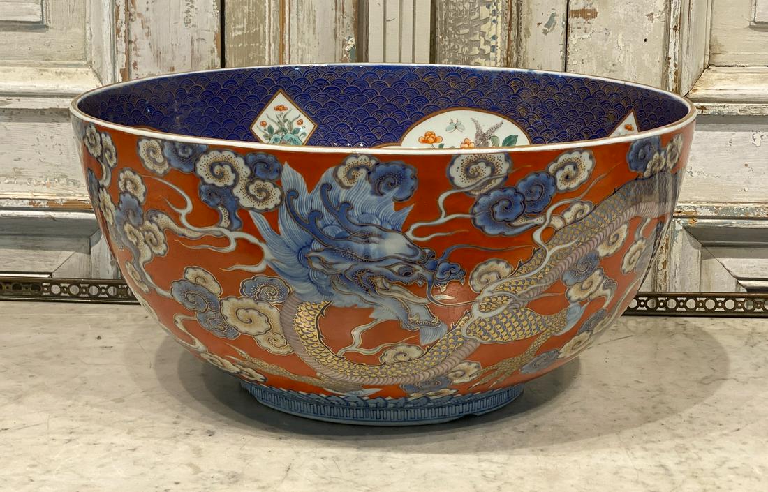 Very Large Chinese Bowl With Dragon (1 of 14)