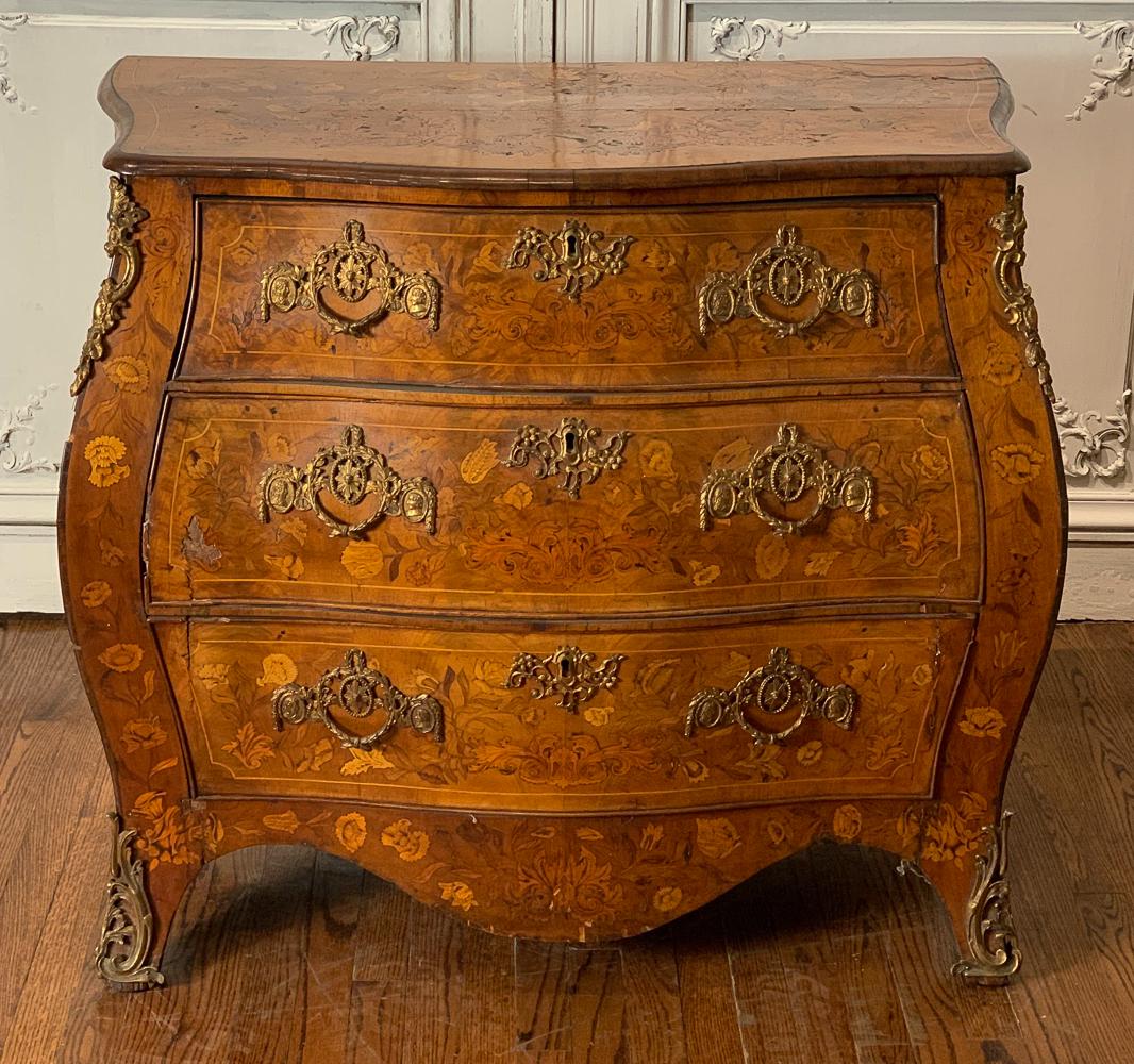Fine 18th Century French Inlaid Commode (1 of 15)