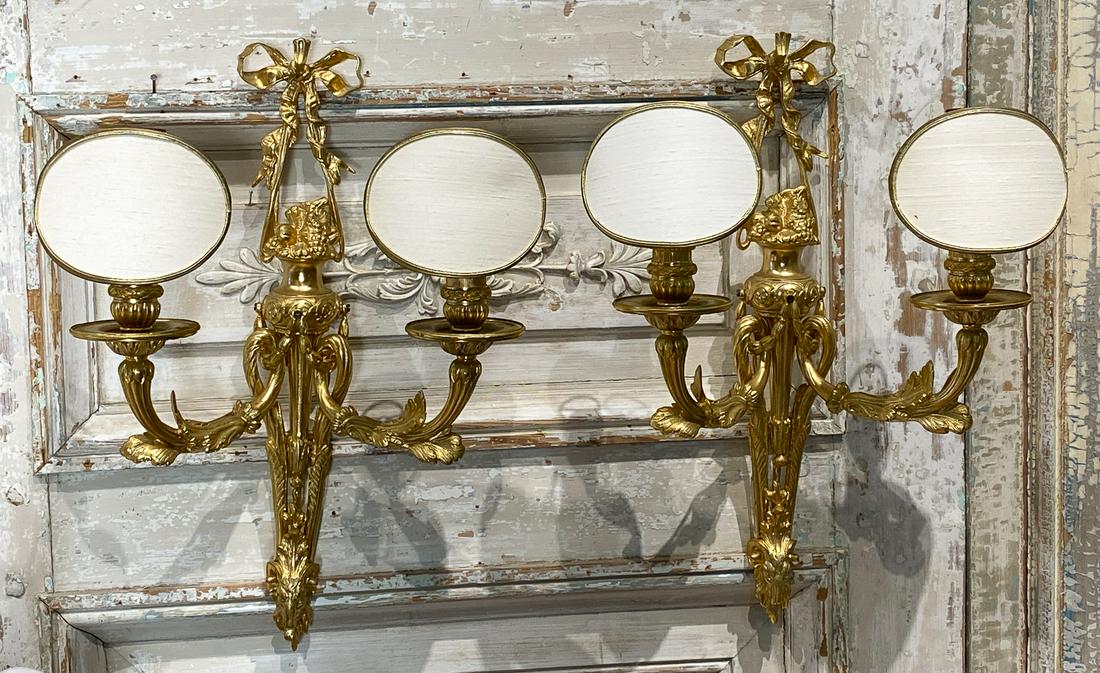 Pair Of French Gilt Bronze Sconce (1 of 5)