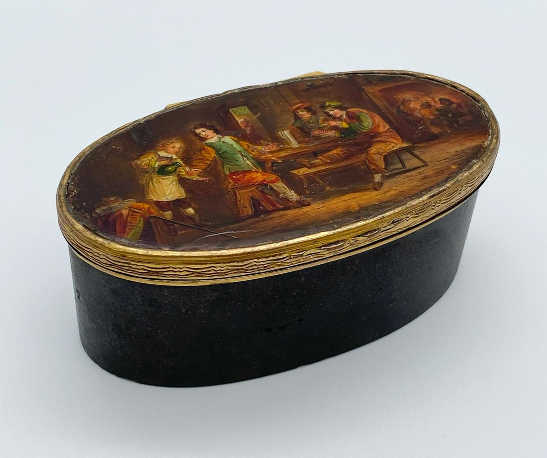 18th Century Oval Snuff Box (1 of 5)