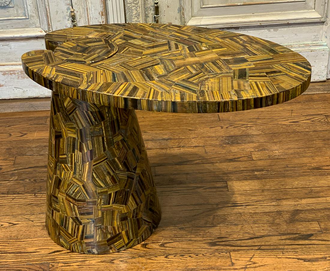 Eros Style Cocktail Table (1 of 10)