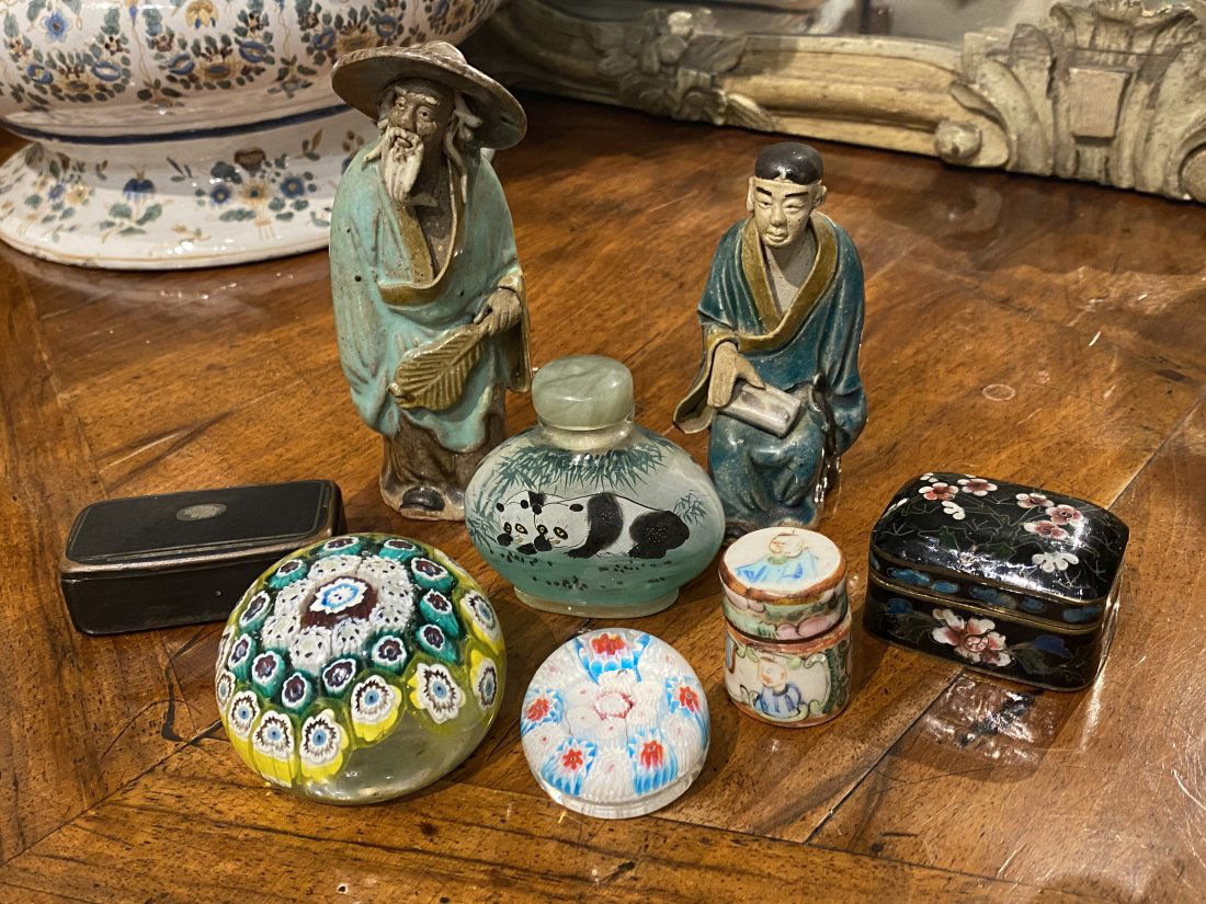 8 Decorative Items (1 of 4)