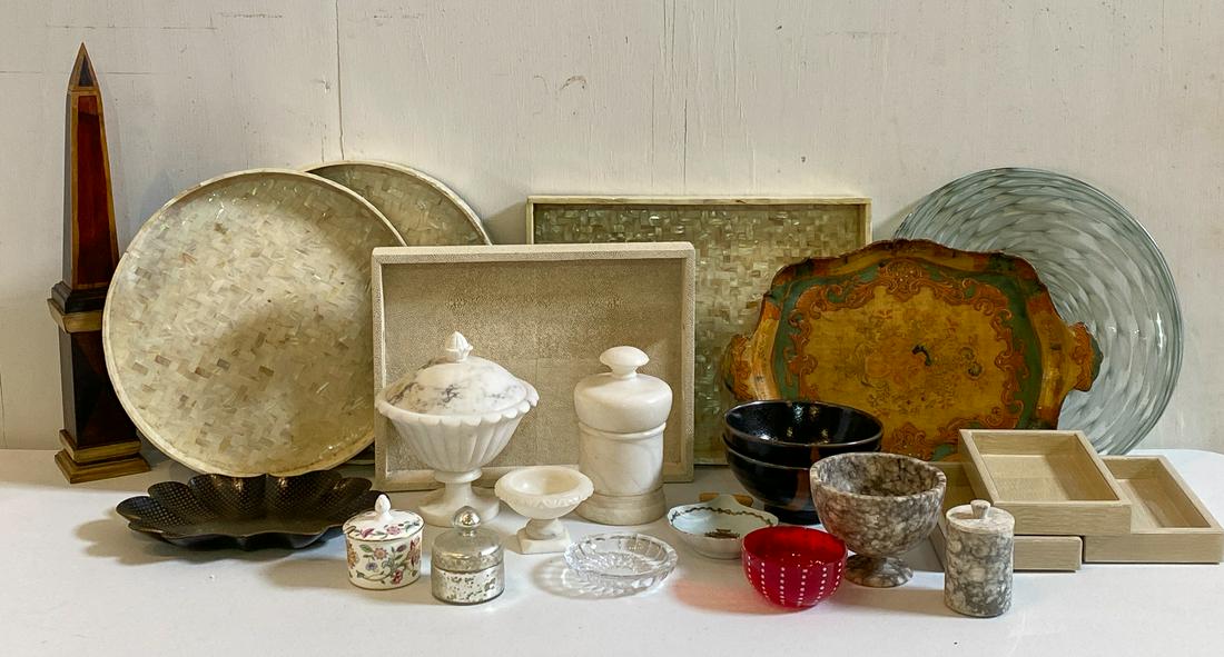Home Stager's Lot Of Decorative Accessories (1 of 4)