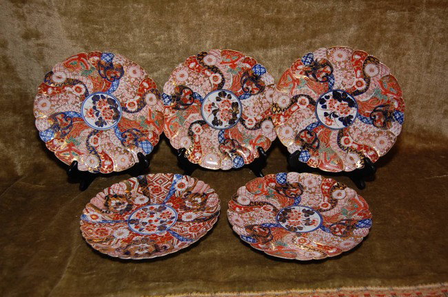 Set of 5 Antique Imari Plates 8.5w 19th c.: Set of 5 Antique Imari Plates 8.5w 19th c.