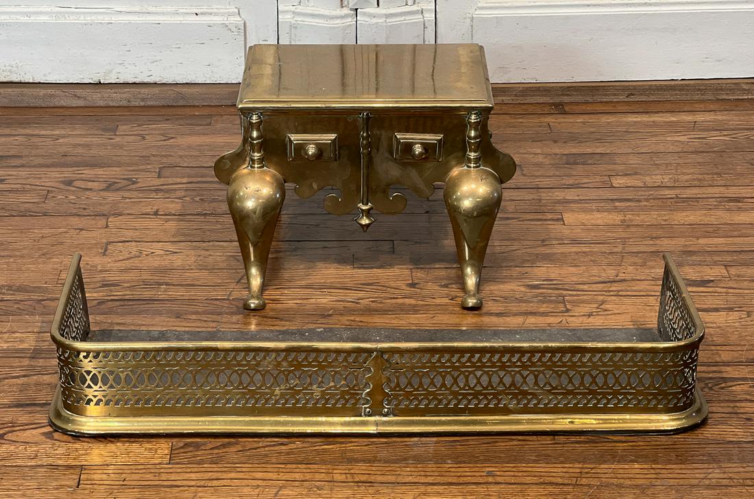 English Brass Fire Fender And Stove (1 of 9)