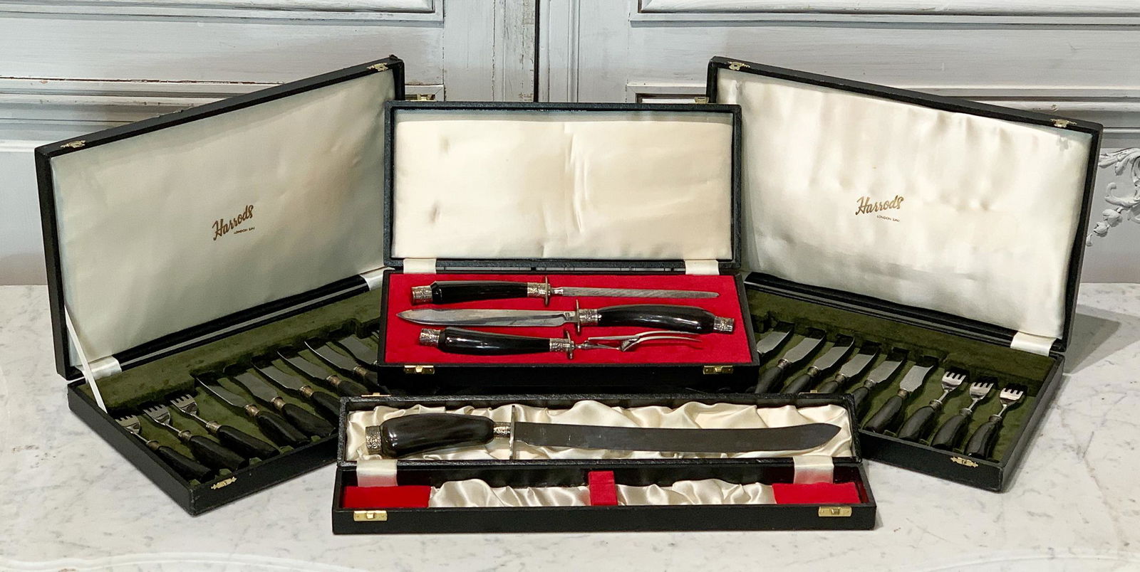 Harrod's Sheffield Horn Handle Flatware (1 of 8)