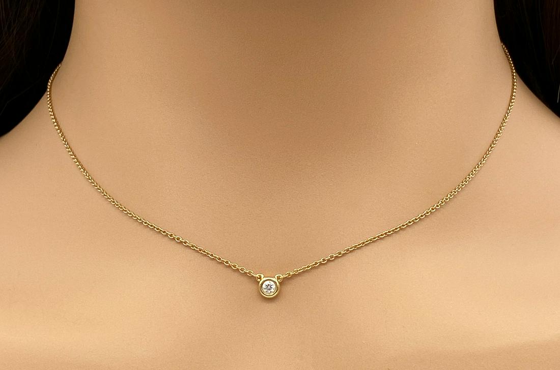 Tiffany & Co. Circle Diamond 18k Gold Pendant (1 of 2)