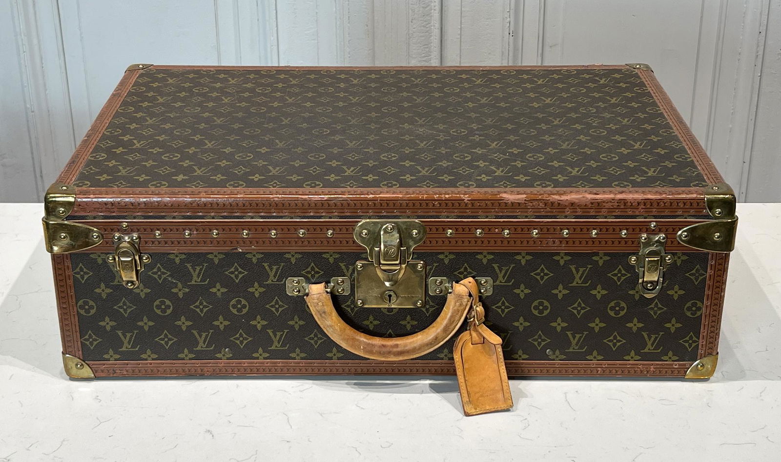 Louis Vuitton Alzer 70 Luggage (1 of 20)