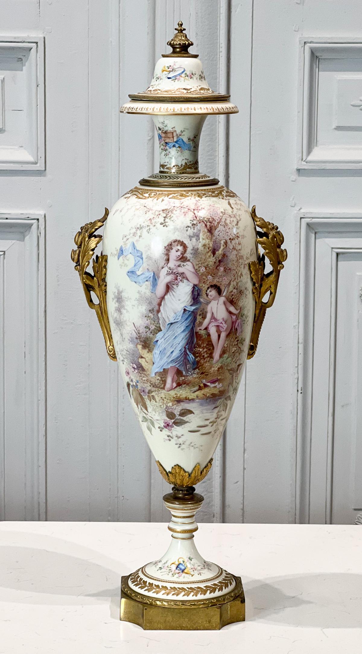 Large Sevres Porcelain Lidded Urn (1 of 12)