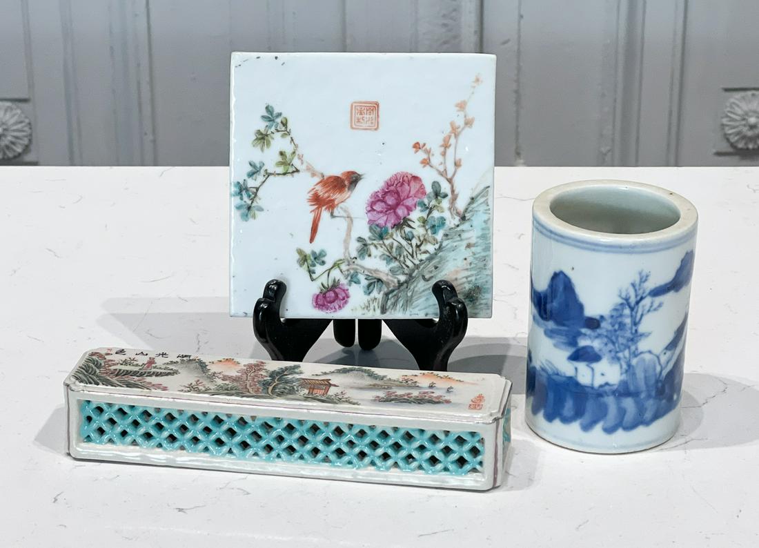 Three Qing Porcelain Items (1 of 10)