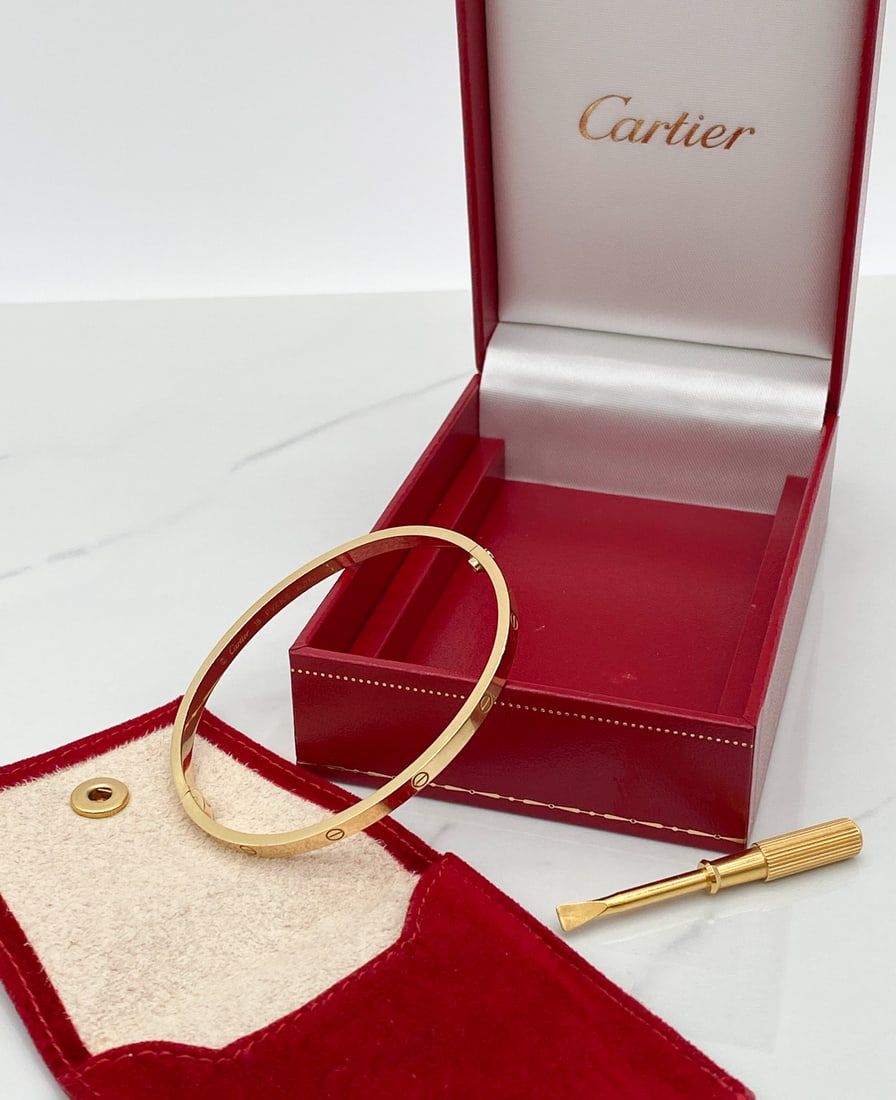 Cartier Love Bangle, 18k Gold (1 of 6)