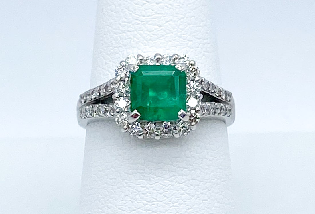 Colombian Emerald And Diamond Ring With Cert (1 of 6)