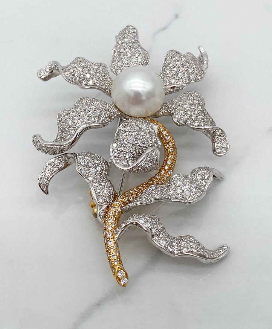 South Sea Pearl And Diamond Flower Pin (1 of 6)