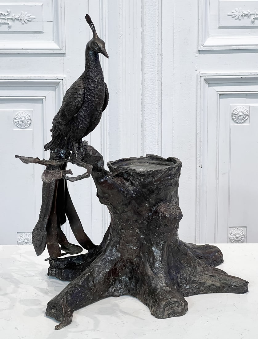 Maitland-Smith Peacock Bronze: Bronze Peacock Perched Atop Tree Stump, Opening For Votive, Or Vessel Is Just Over 4 3/4 Inches. 25h X 20w Overall. Label With Maitland-smith Label Underside. See Photos For Condition.