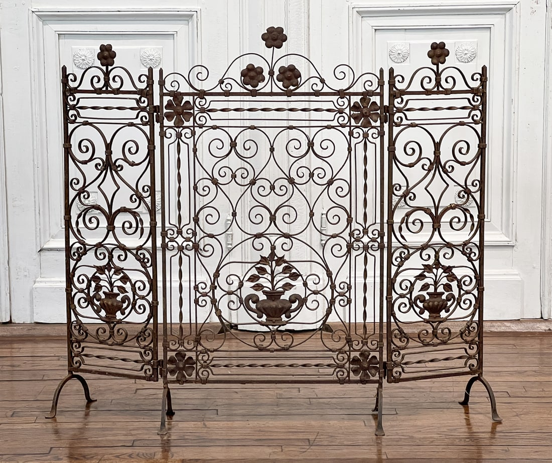 Antique French Wrought Iron Firescreen (1 of 6)