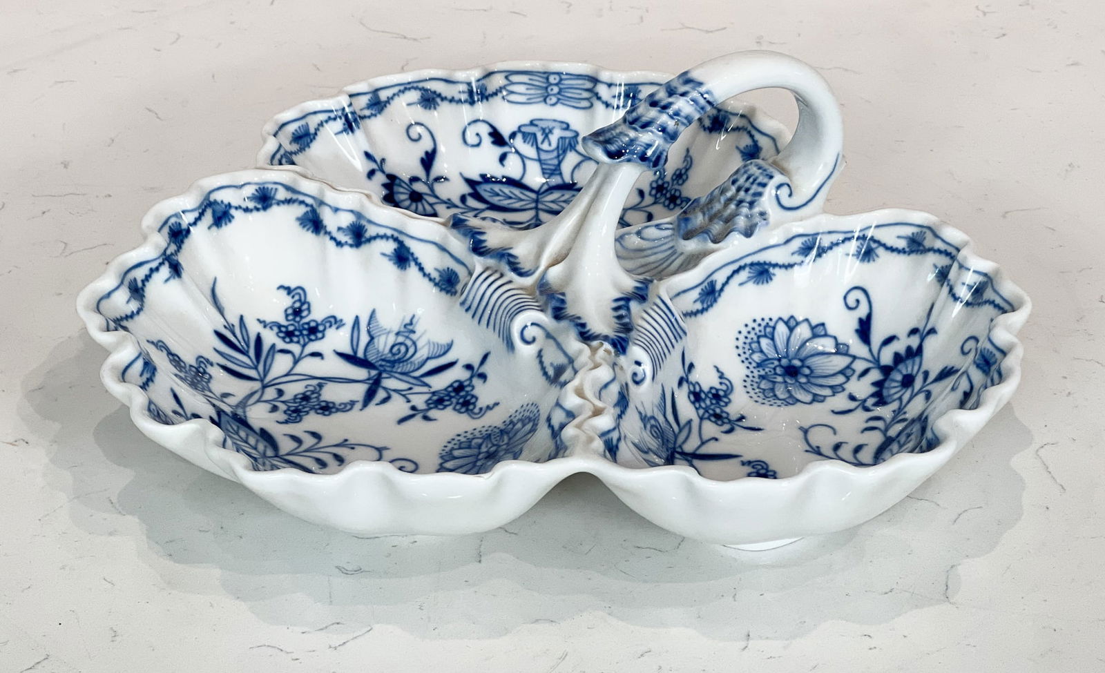 Meissen Porcelain Blue Onion Sweetmeat Tray (1 of 5)