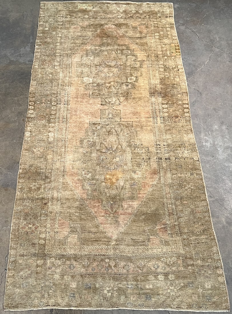 Turkish Oushak 12' X 5'4: Turkish Oushak Carpet, 12' X 5'4. See Photos For Additional Condition Information. Cleaning Of Rugs Is Always Recommended.