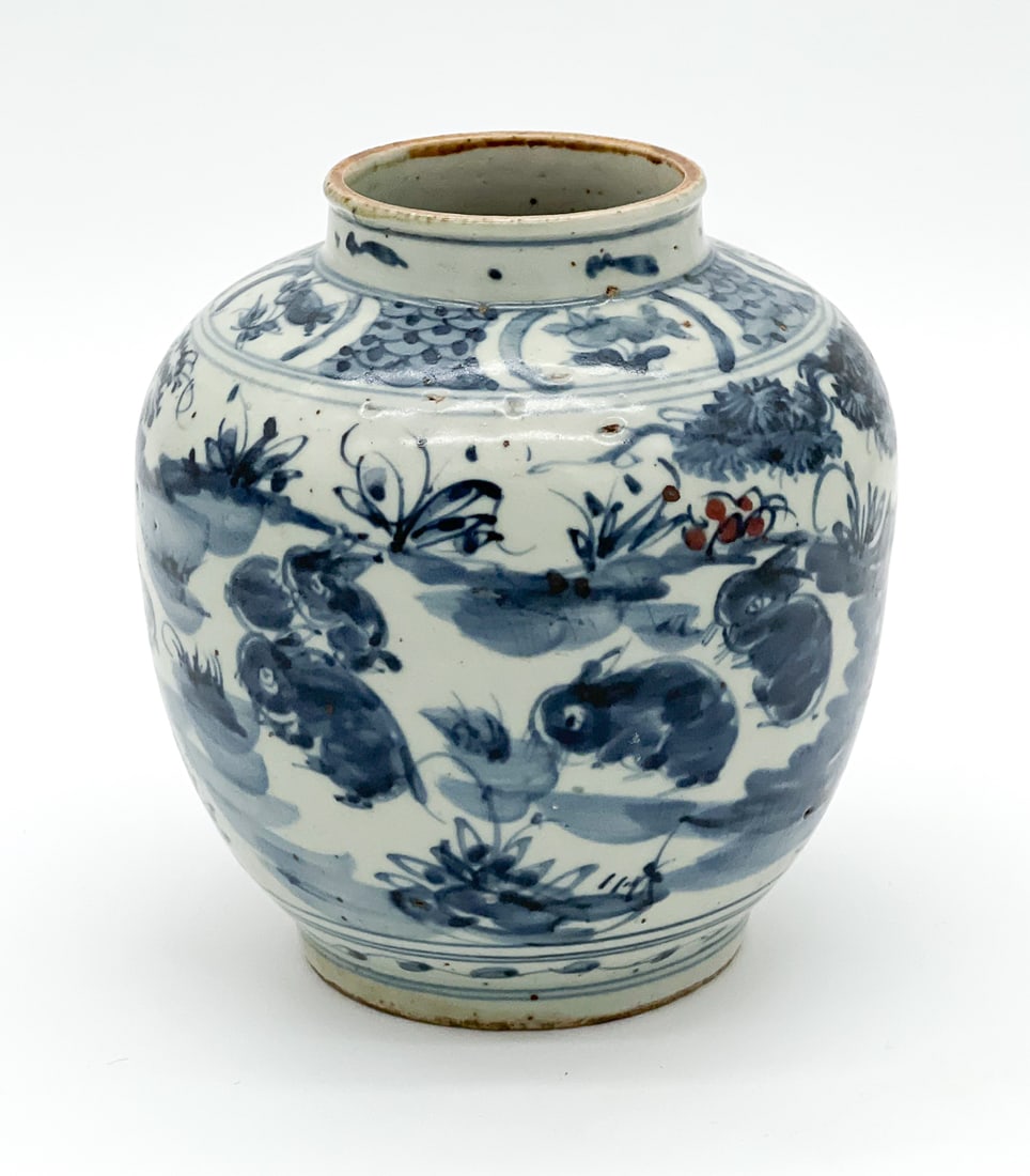 Chinese Blue And White Earthenware Jar (1 of 6)