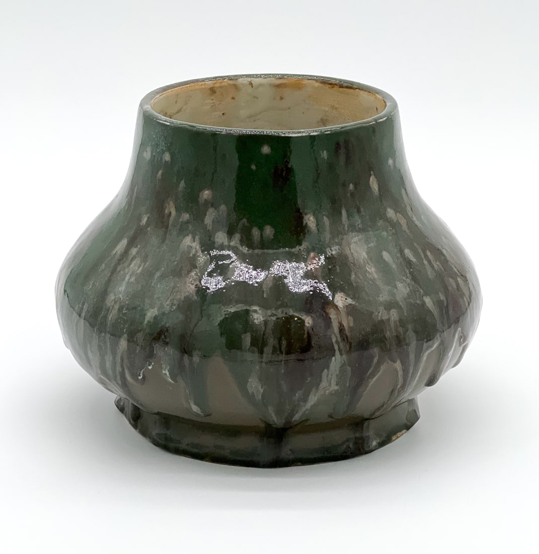 Hugh Robertson Dedham Art Pottery Vase (1 of 6)