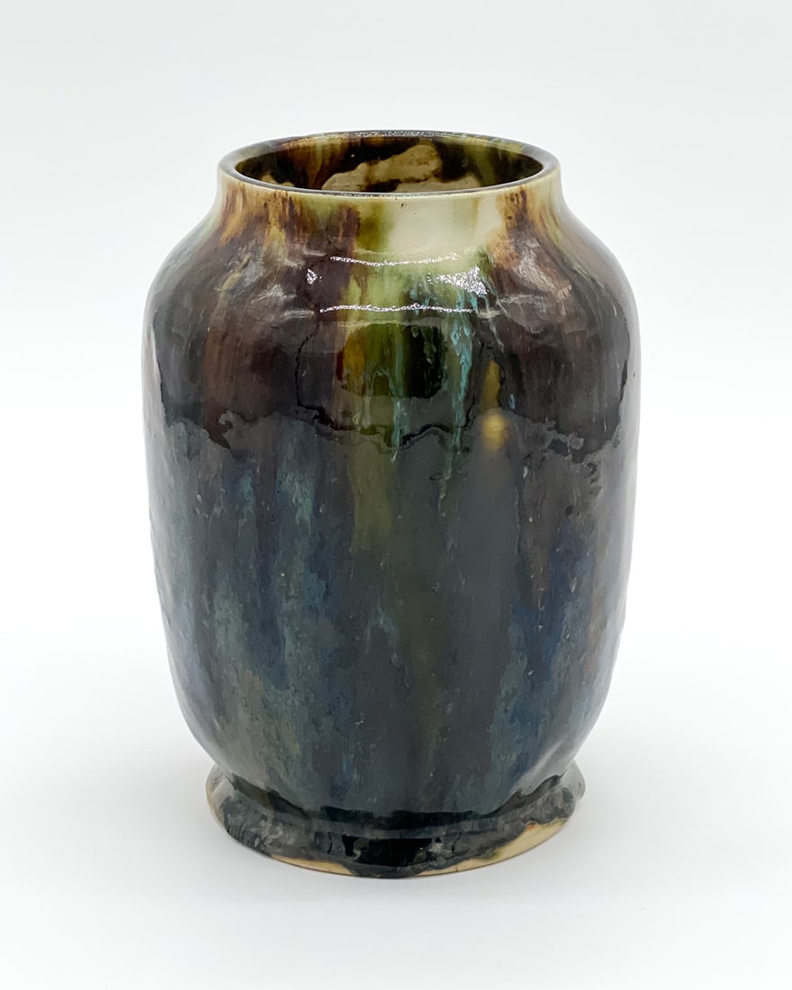 Hugh Robertson Dedham Art Pottery Vase (1 of 9)
