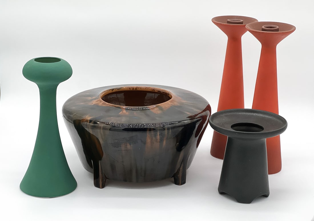 Five Mid Century Modern Pottery Vessels (1 of 11)