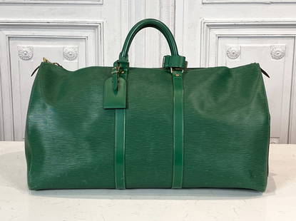 Louis Vuitton Keepall 60 Epi Borneo Duffel Bag: Keepall 60 Properly Marked. See Photos For Wear To Front And Back Panels, Piping, Underside Edges And Underside Handles. Patina To Hardware. Includes Lock And Luggage Tag. See Photos For Additional Co