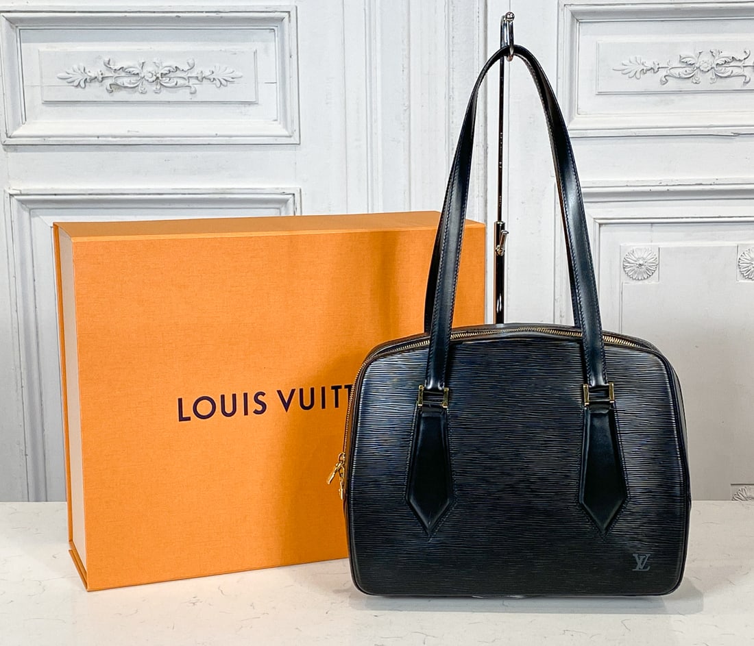 Louis Vuitton Voltaire Epi Noir Bag (1 of 7)