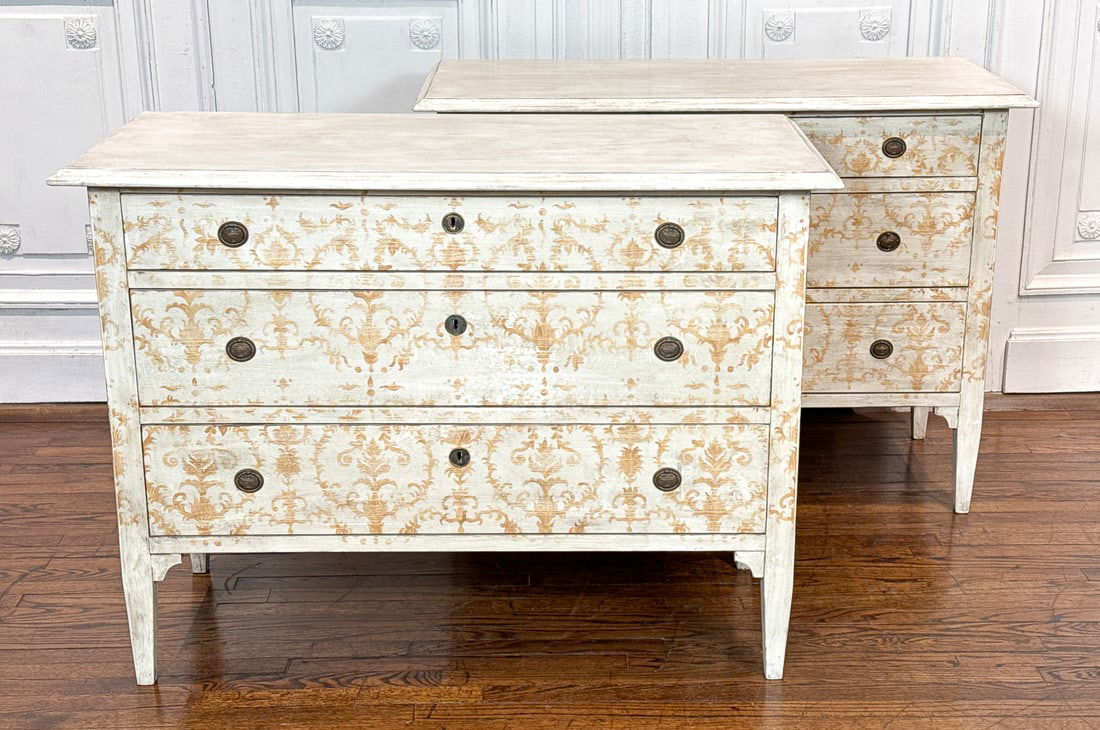 Pair Italian Painted Commodes (1 of 11)