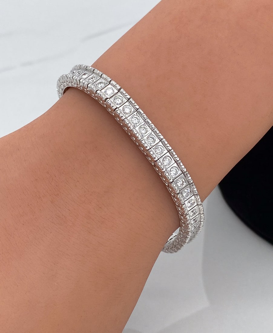 Roberto Coin Cento Diamond And 18k Bracelet (1 of 5)