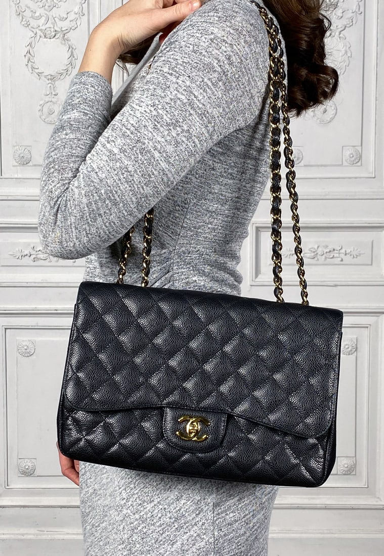 Chanel Jumbo Classic Flap Bag (1 of 10)