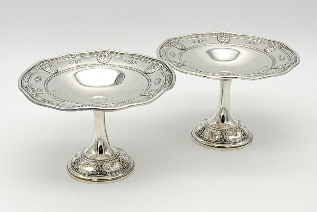 Pair Wallace Sterling Silver Compotes (1 of 7)