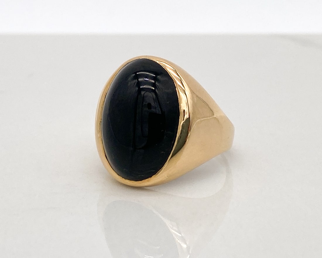 Onyx And 14k Gold Estate Ring (1 of 2)