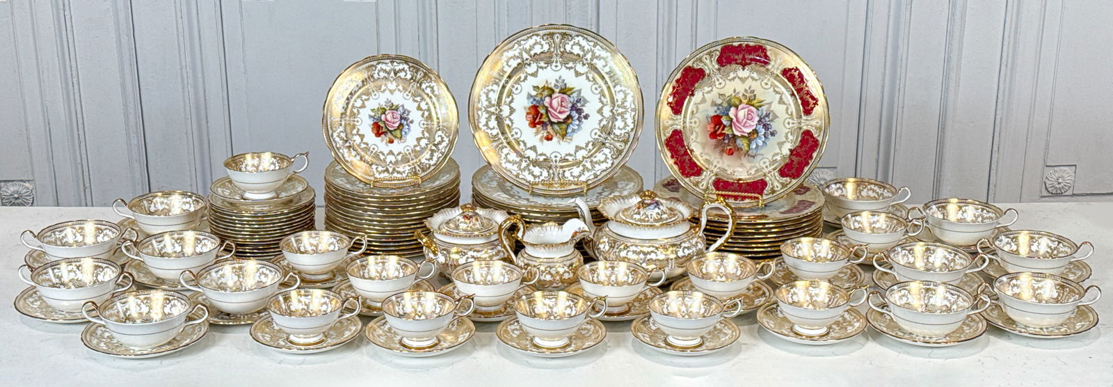 Aynsley Porcelain Dinner Service, J. A. Bailey (1 of 14)
