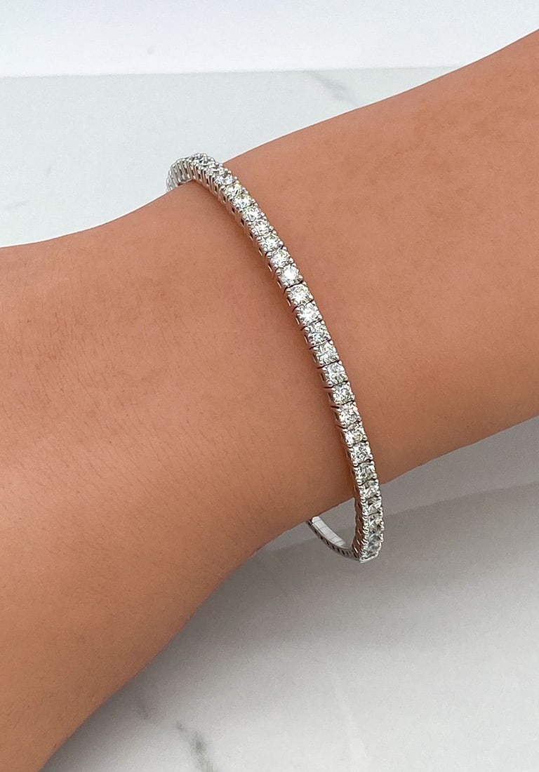Diamond And 14k White Gold Tennis Bracelet (1 of 3)