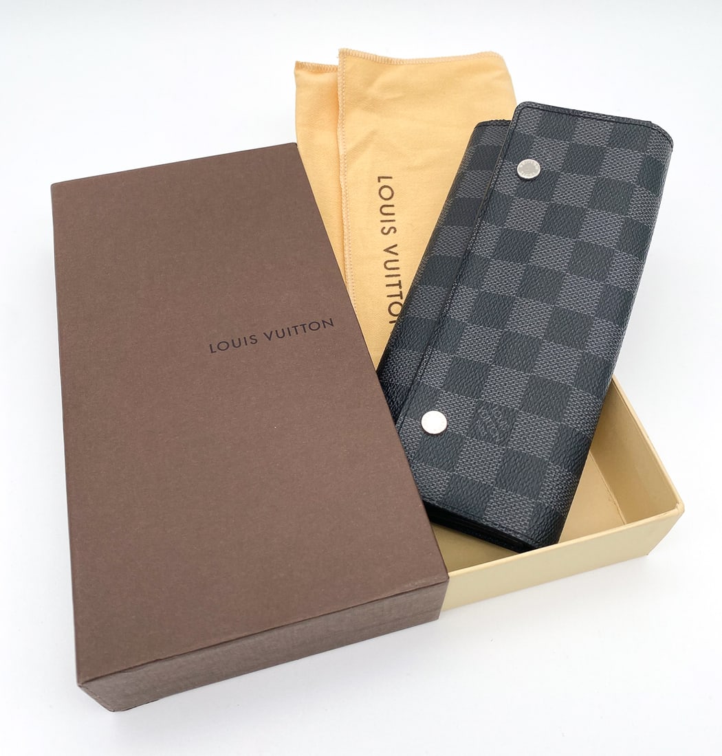 Louis Vuitton Damier Modulable Wallet (1 of 5)