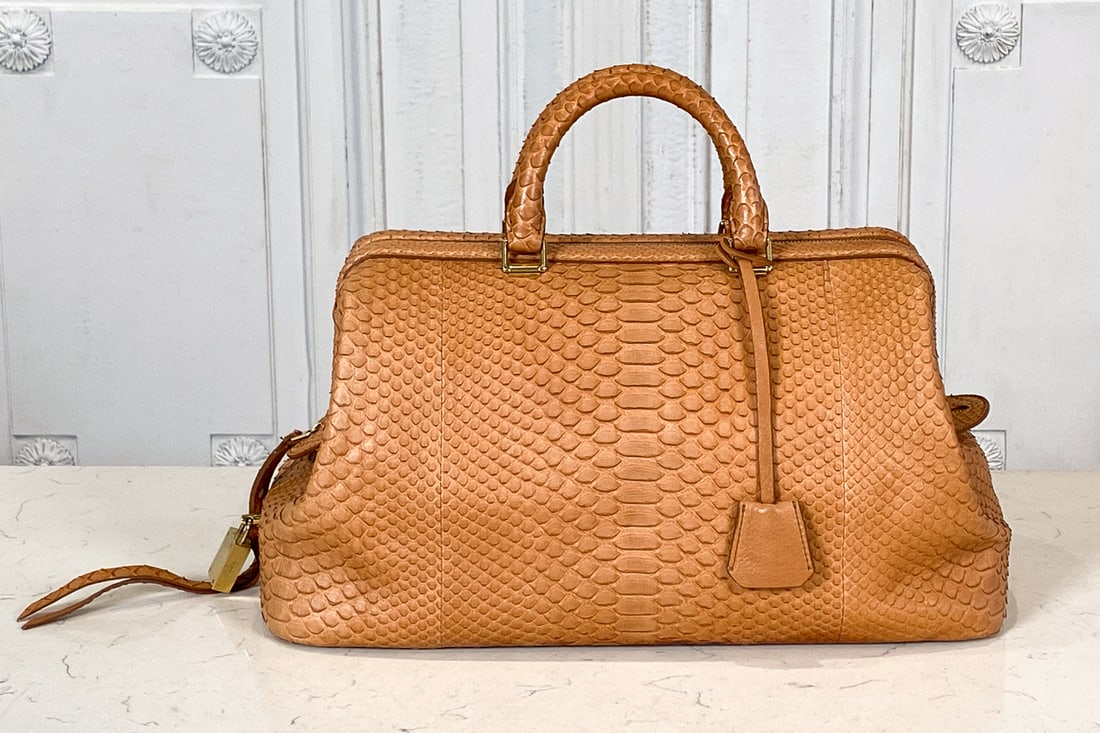 Celine Python Doctor Bag Handbag: Celine Doctor Bag Handbag In Nude Python. 2011. Area Of Soiling To Bottom Of Front Is Not Noticeable When Carrying. Slight Scuffing To Underside Panel, And Microscratches To Feet. Includes Clochette,