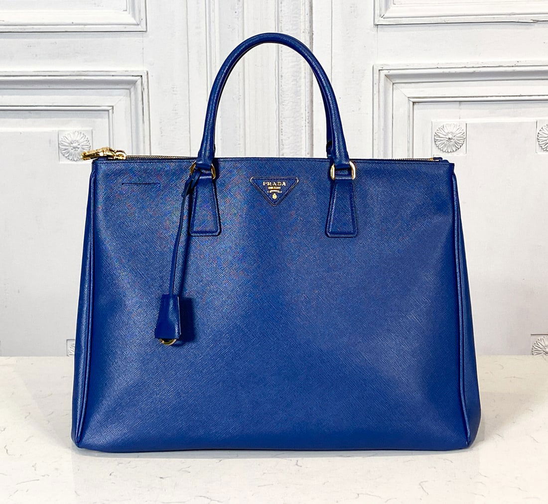 Prada Galleria Tote Saffiano Bluette (1 of 4)