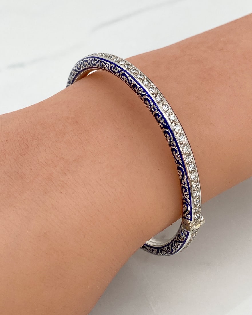 Art Deco Enamel And Diamond Bangle, 18k (1 of 4)